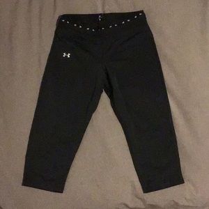 UA midi pants